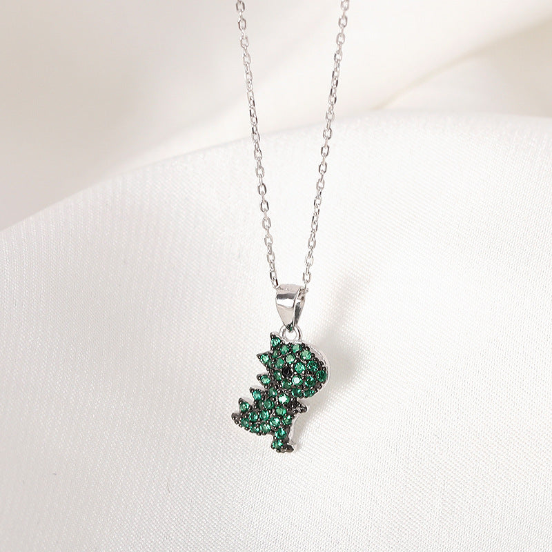 Collier en argent avec pendentif dinosaure
