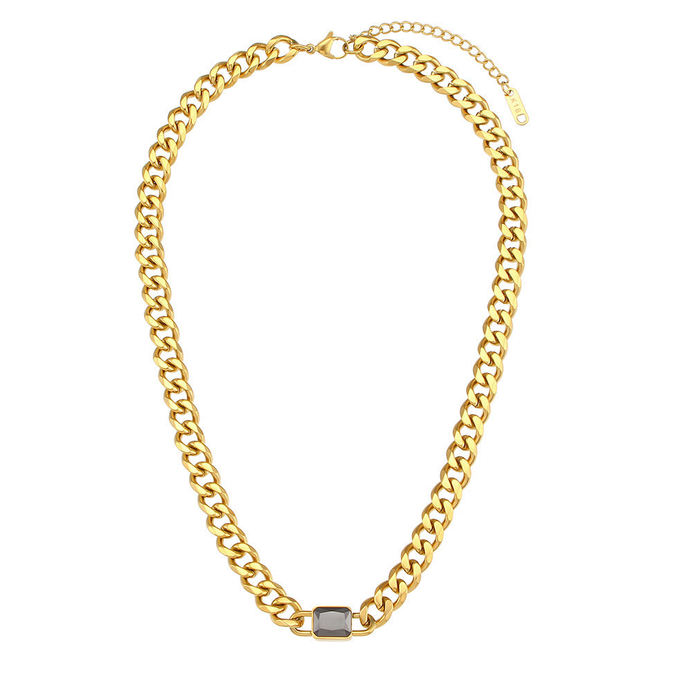 Collier Vintage en Acier Inoxydable avec Pendentif Carré en Zircon