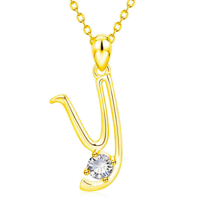 Collier avec initiale en or et strass tendance