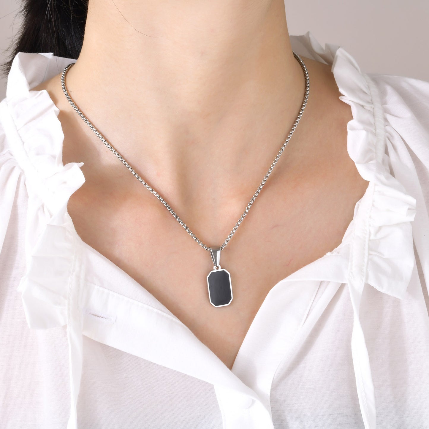 Collier en acier inoxydable, pendentif époxy