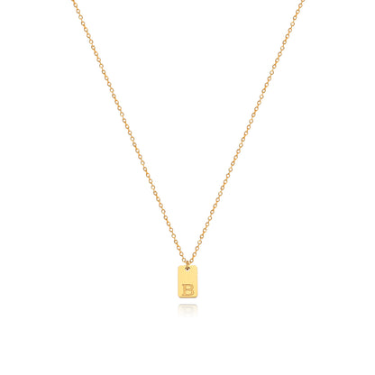 Collier en acier inoxydable avec pendentif étiquette simple à 26 lettres.