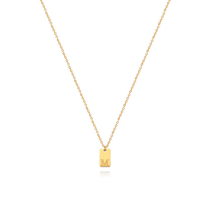 Collier en acier inoxydable avec pendentif étiquette simple à 26 lettres.