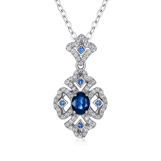 Collier en argent avec pendentif en saphir naturel