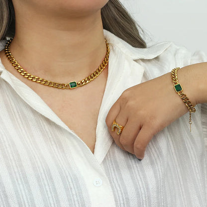 Collier Vintage en Acier Inoxydable avec Pendentif Carré en Zircon